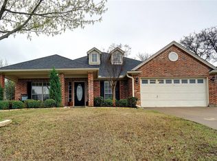 107 Mockingbird Ln, Aledo, TX 76008