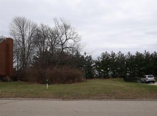 5584 Oak View Dr, Maineville, OH 45039