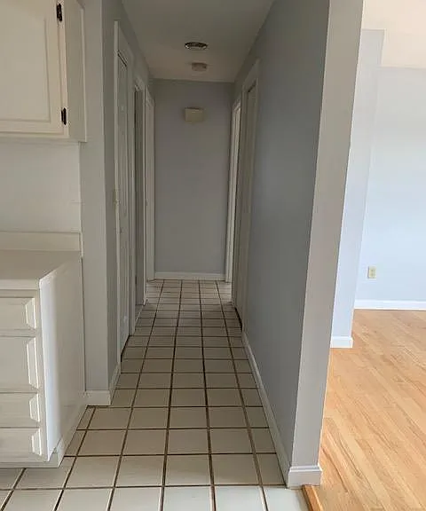 1 N Howard Ave #7 — Photo 1