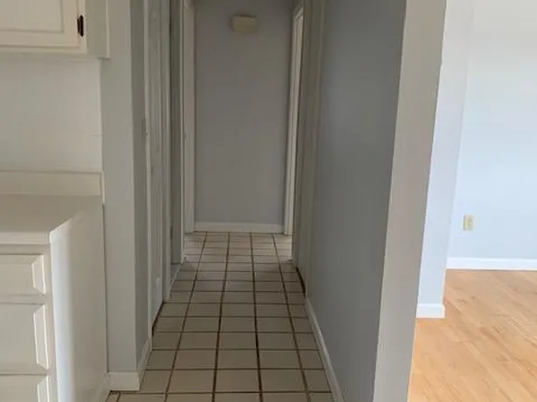 1 N Howard Ave #7, North Providence, RI 02911