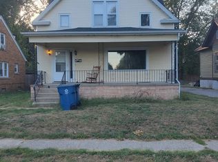 1033 N 8th St, Springfield, IL 62702