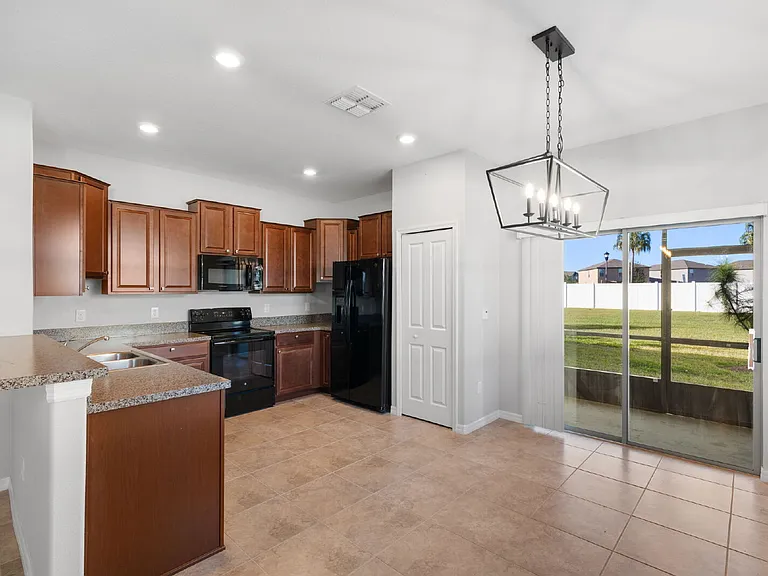 7678 Ginger Lily Ct — Photo 10