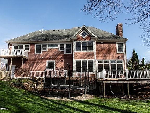 2nd image of 1763 Stockbridge Dr