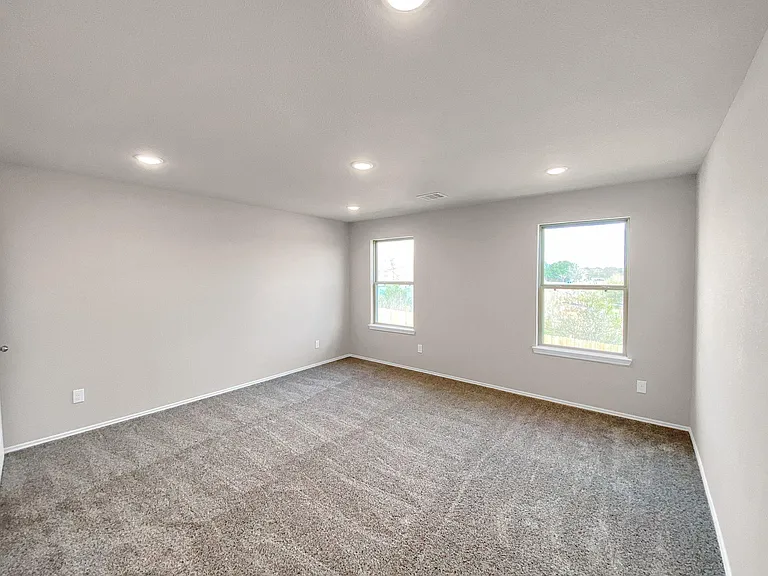 13071 Clearview Dr — Photo 19