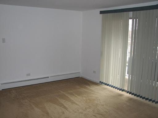 3rd image of 7424 111th St Unit 602
