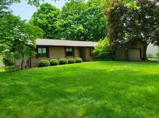 501 Cabot Dr, Akron, OH 44333