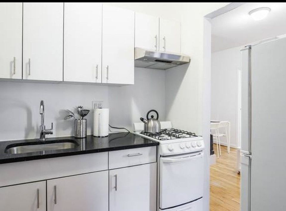 1st image of 312 W 51st St APT 4F