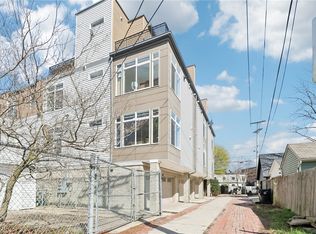 2052 W 41st Pl, Cleveland, OH 44113