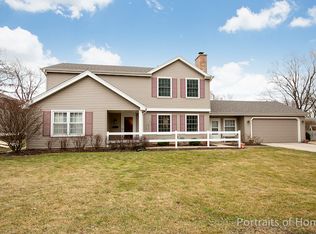 311 E Ardmore Ave, Roselle, IL 60172