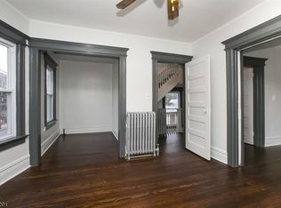 657 Scotland Rd, Orange, NJ 07050