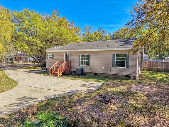 4th image of 70379 A St