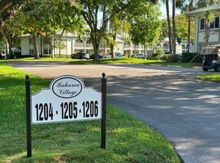 1204 Bahama Bnd APT E1, Pompano Beach, FL 33066