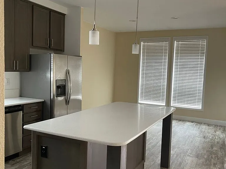 13676 Andover Dr — Photo 7
