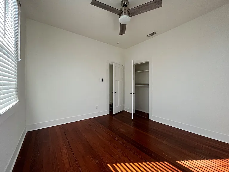 5821 Catina St — Photo 11
