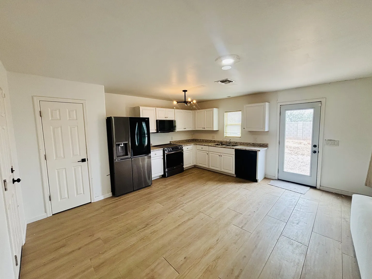 155 East Patton Avenue - 1 — Photo 3