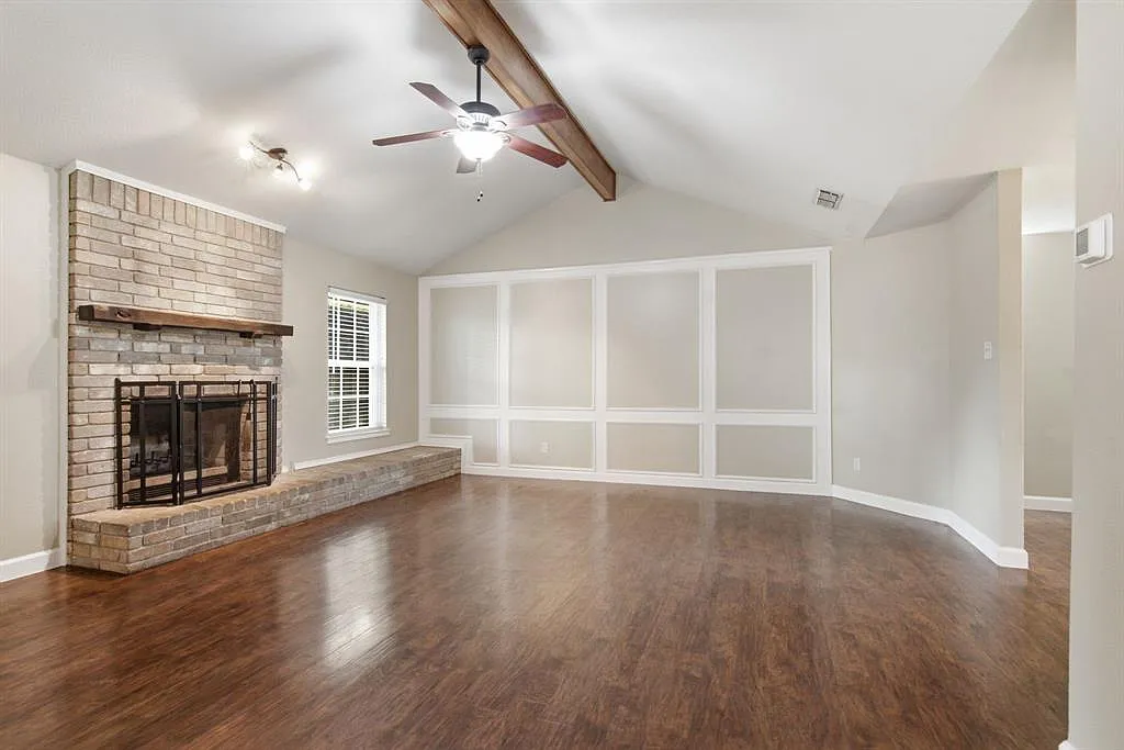 3 bed, 2.0 bath, 1620 sqft, $2,700 — Photo 4