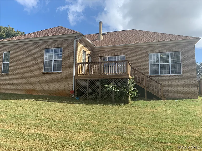 615 Castlebrook Dr — Photo 37