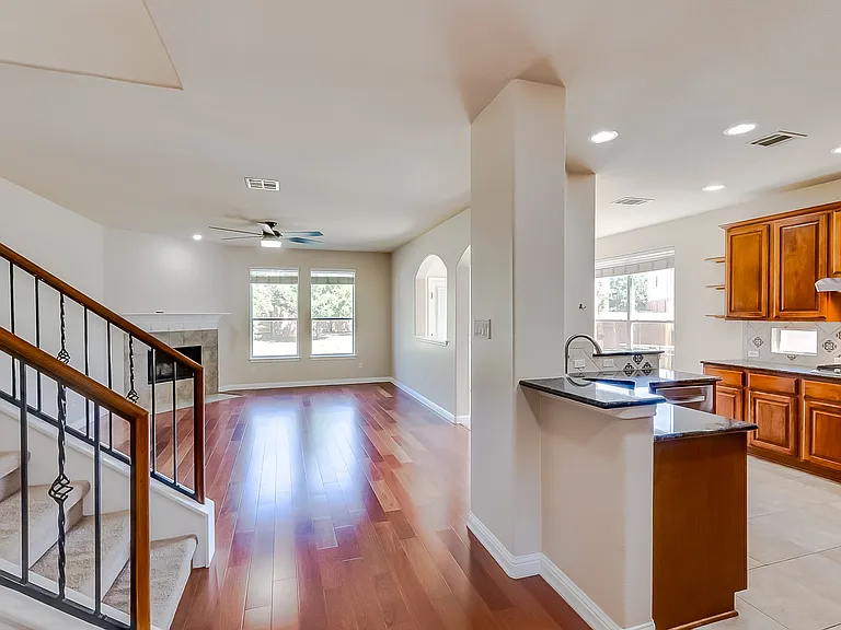 3611 Fossilwood Way — Photo 9