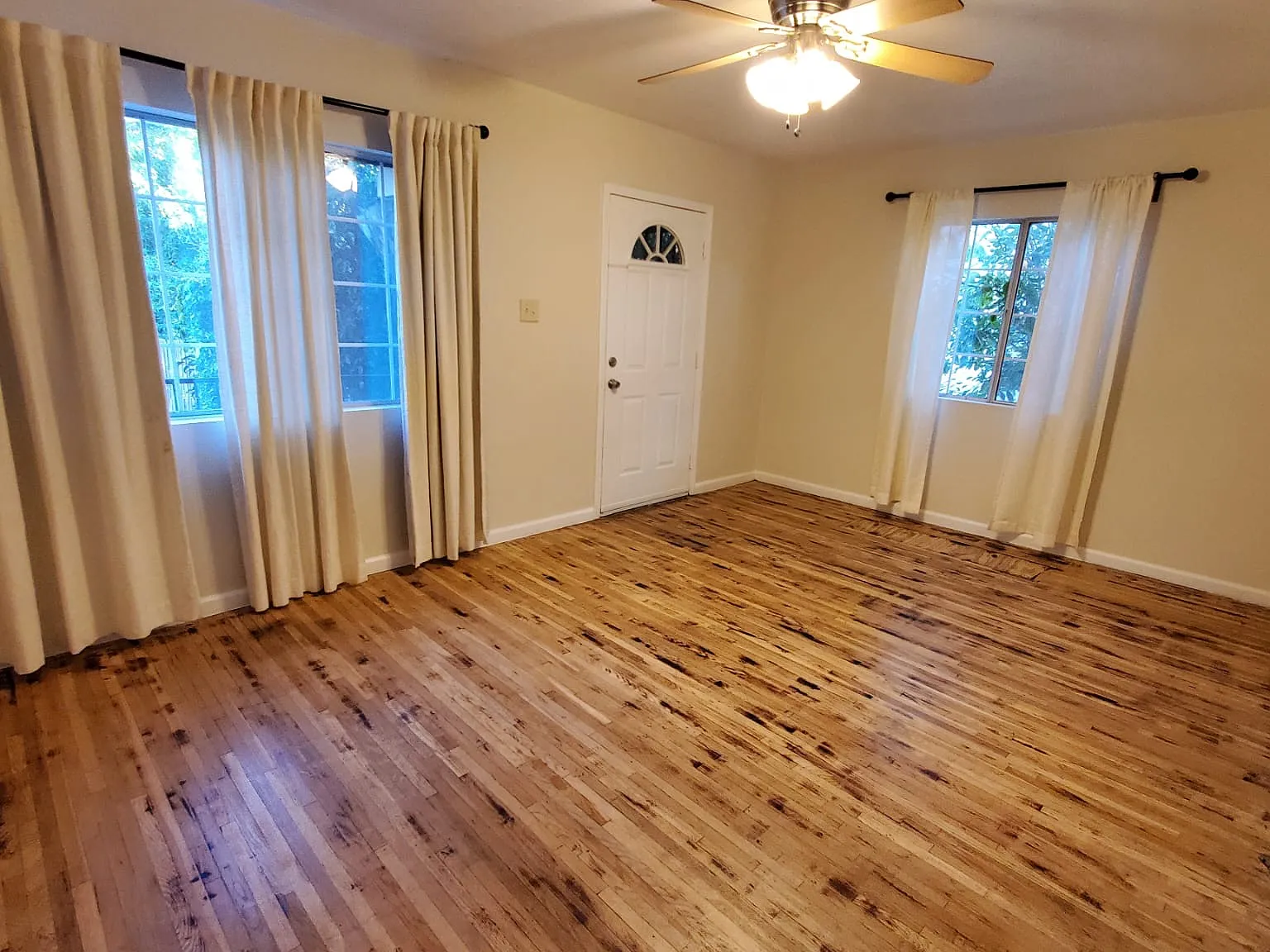 1 bed, 700 sqft, $2,195 — Photo 1