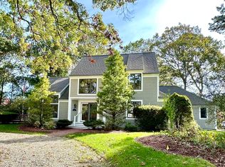 4 Florence Avenue, Mashpee, MA 02649