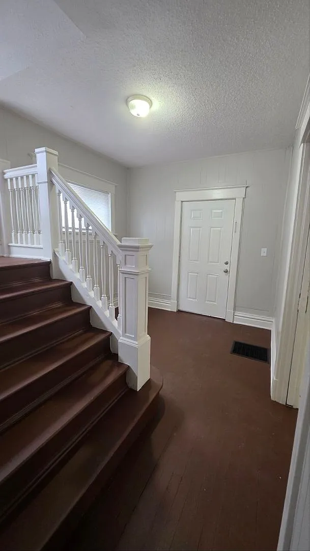 3 BR/1BA | Newly Renovated Single Family Home | Great backyard | In Kansas City! — Photo 4