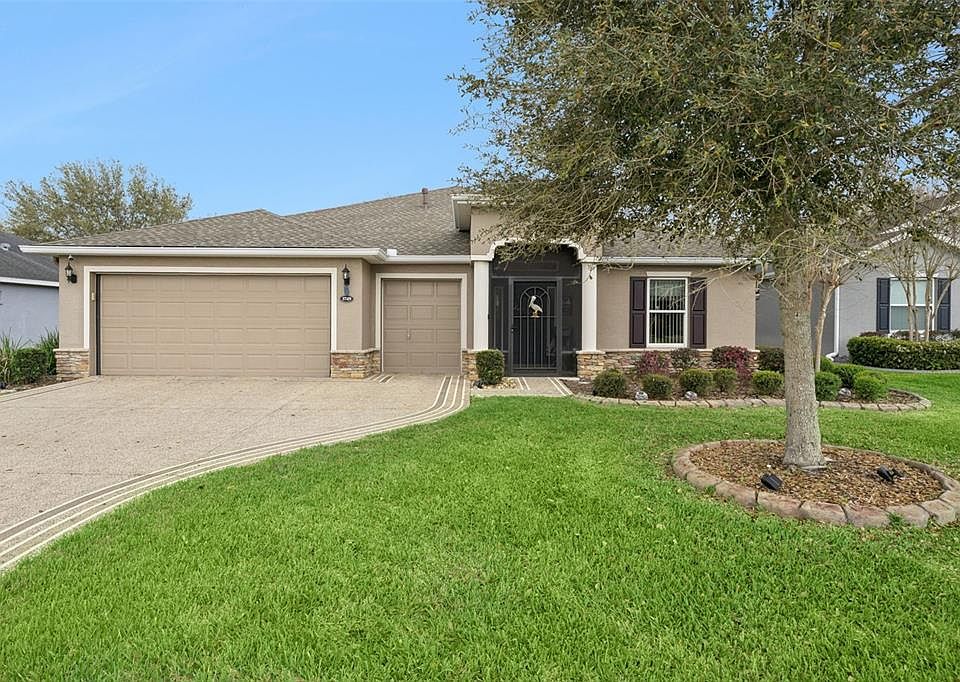 1st image of 3749 Arlington Ridge Blvd