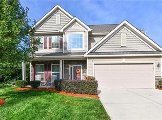 5267 Crosswinds Rd, Mc Leansville, NC 27301