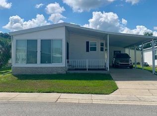 5862 Naples Dr, Zephyrhills, FL 33540