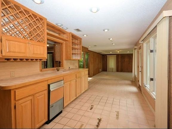 4th image of 24633 Deer Trace Dr
