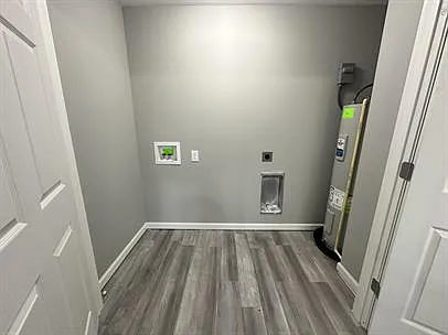 4 bed, 1200 sqft, $1,500 — Photo 2