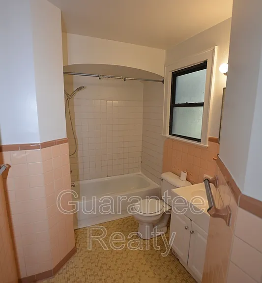 2246 SE 3rd Ave — Photo 13