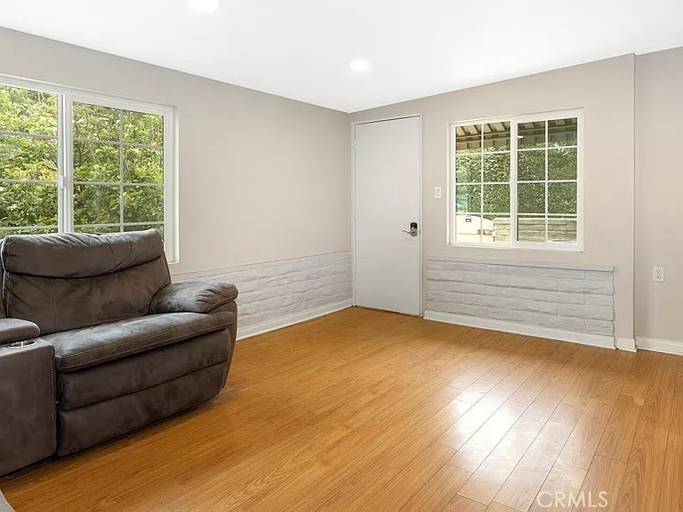 2963 Sheffield Rd — Photo 7