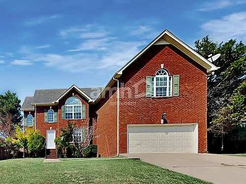 1068 Blairfield Dr Photo 1
