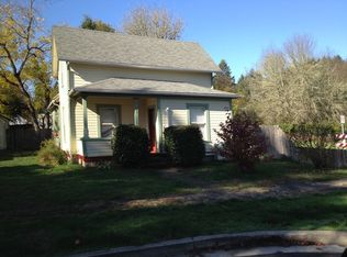 143 N O St, Cottage Grove, OR 97424