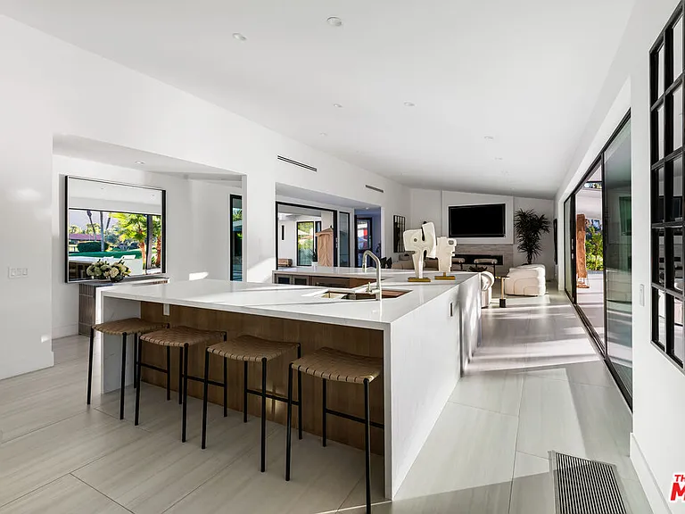 49723 Avenida Montero — Photo 14