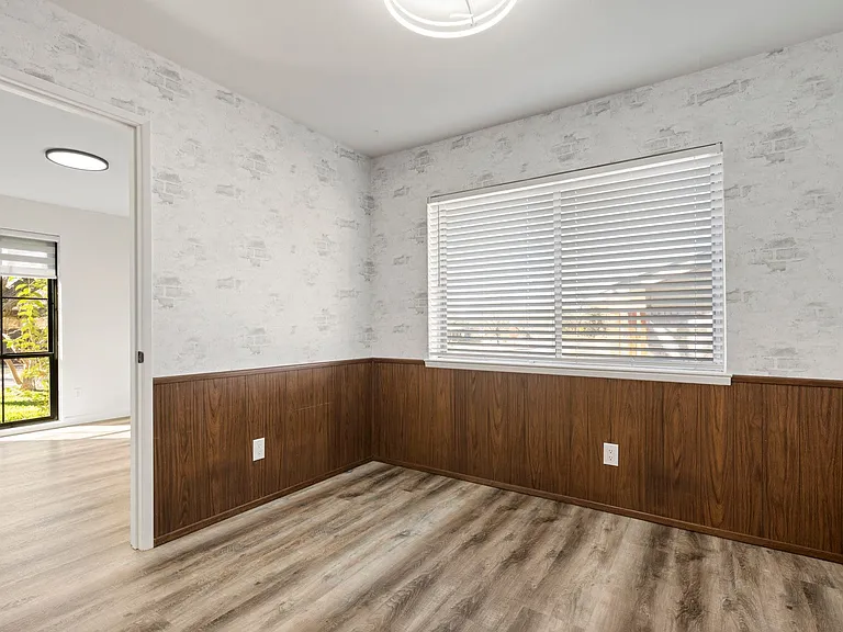 12611 High Meadow Dr — Photo 15