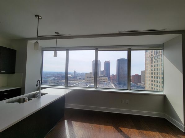 10 Lafayette Sq #1603