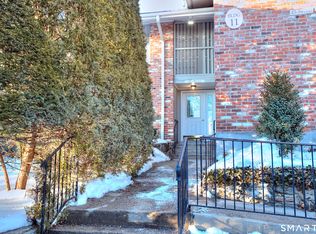 Southport Woods, Fairfield, CT 06890