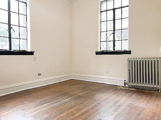 4th image of 72 Barrow St APT 2F