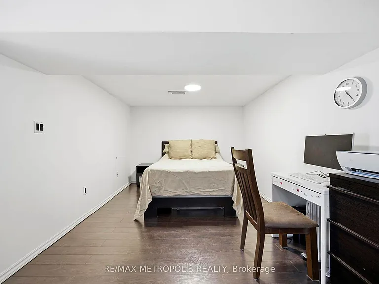 11 Rambler Pl #BASEMENT — Photo 34