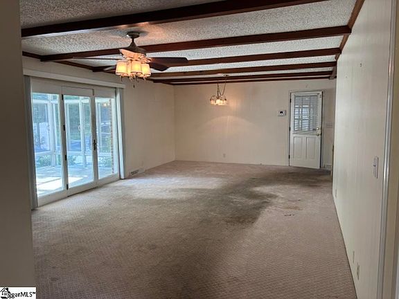 3rd image of 202 Wardlaw Rd