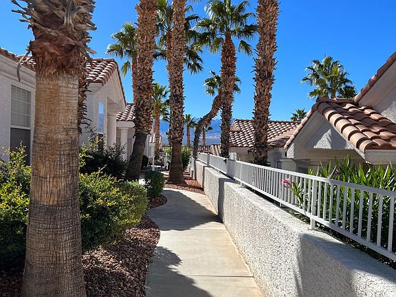 Sidewalk to Townhome