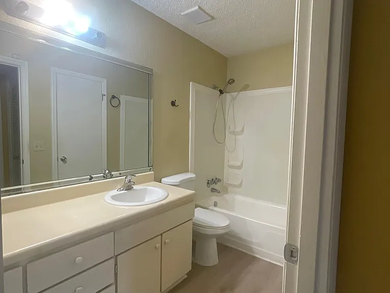 375 Wymore Rd #202 — Photo 9