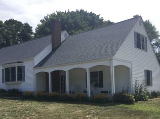 44 Kinry Rd, Poughkeepsie, NY 12603