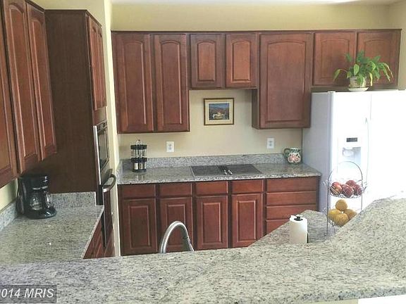 5th image of 10499 Courtney Dr
