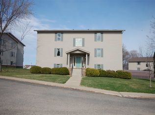 2059 Woods Ln UNIT 24, Petoskey, MI 49770