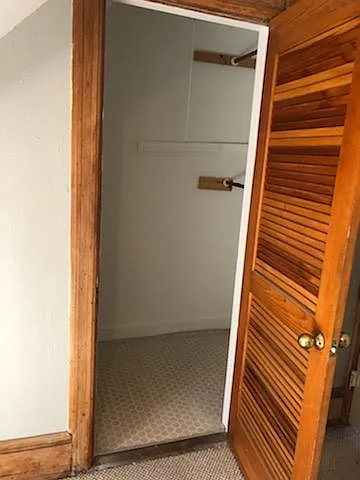 1672 N Astor St — Photo 2
