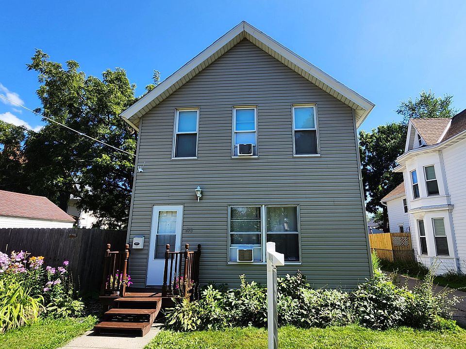1st image of 670 Cherry St
