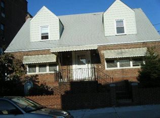 10321 90th St, Jamaica, NY 11417