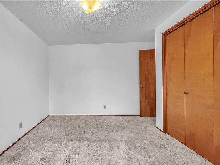 33767 SE Santosh St — Photo 11